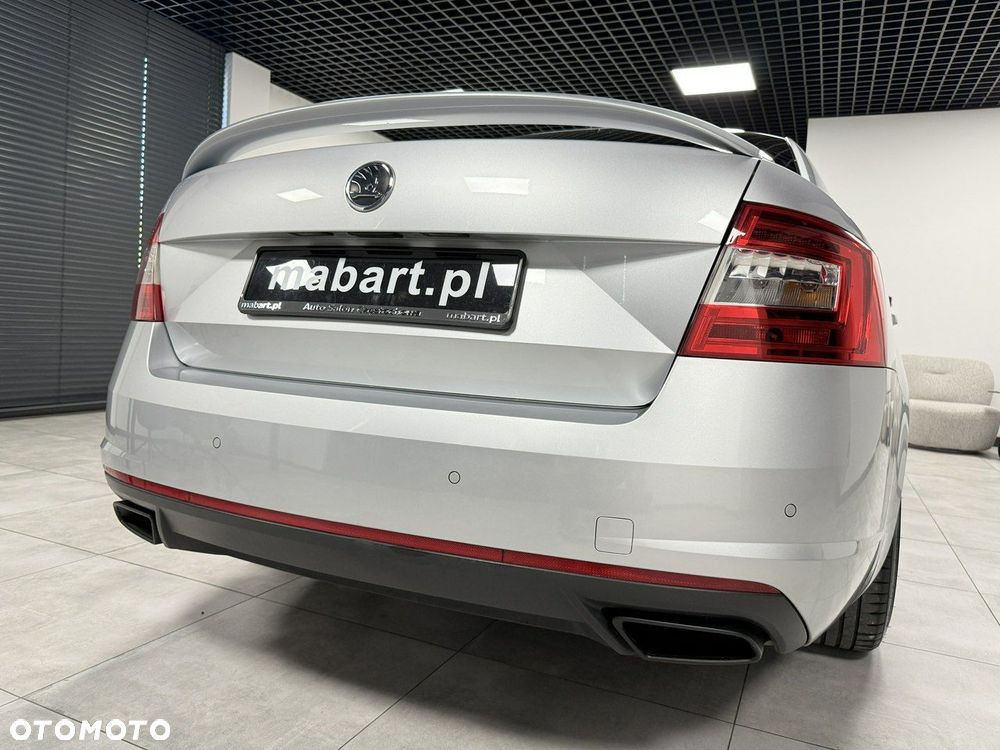 Skoda Octavia 2.0 TDI RS - 18
