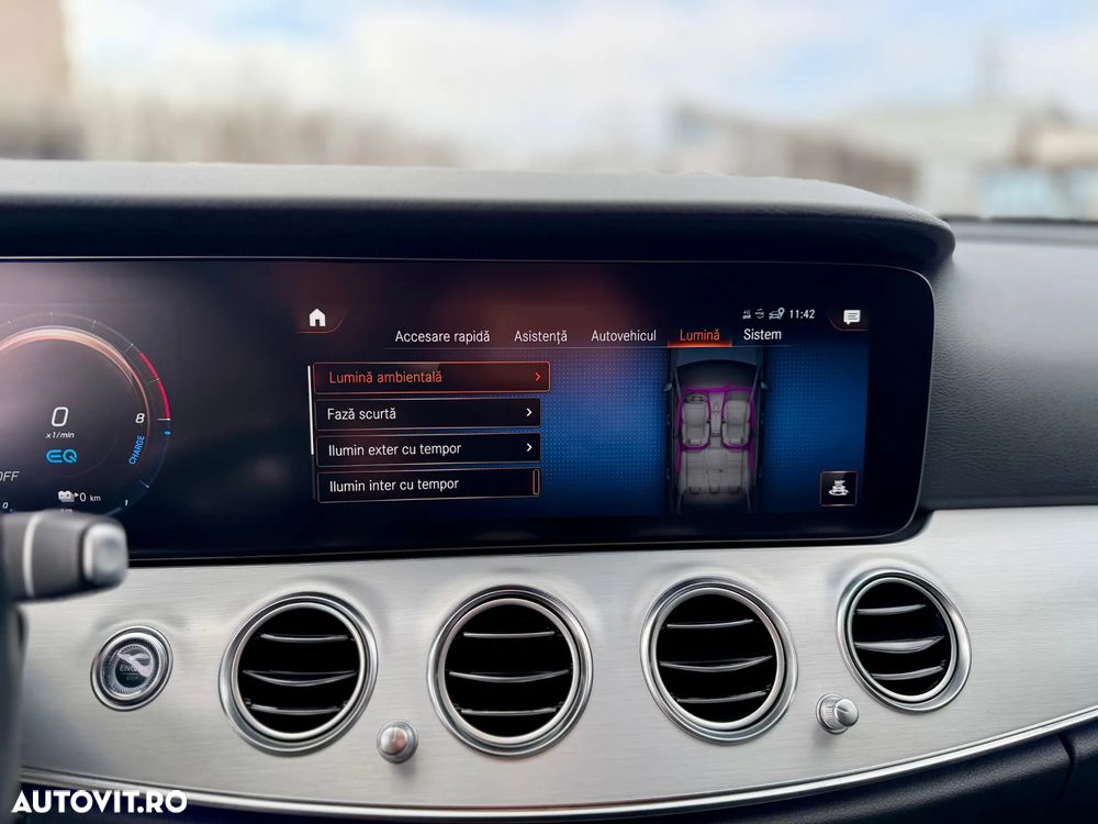 Mercedes-Benz E 300 4MATIC 9G-TRONIC Avantgarde - 11