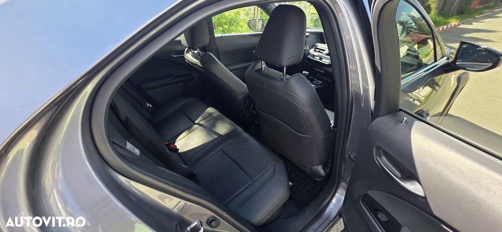 Lexus UX 200 - 10