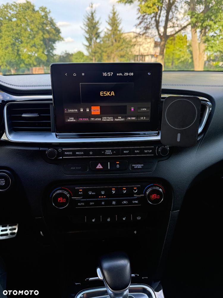 Kia ProCeed 1.6 T-GDI GT DCT - 16