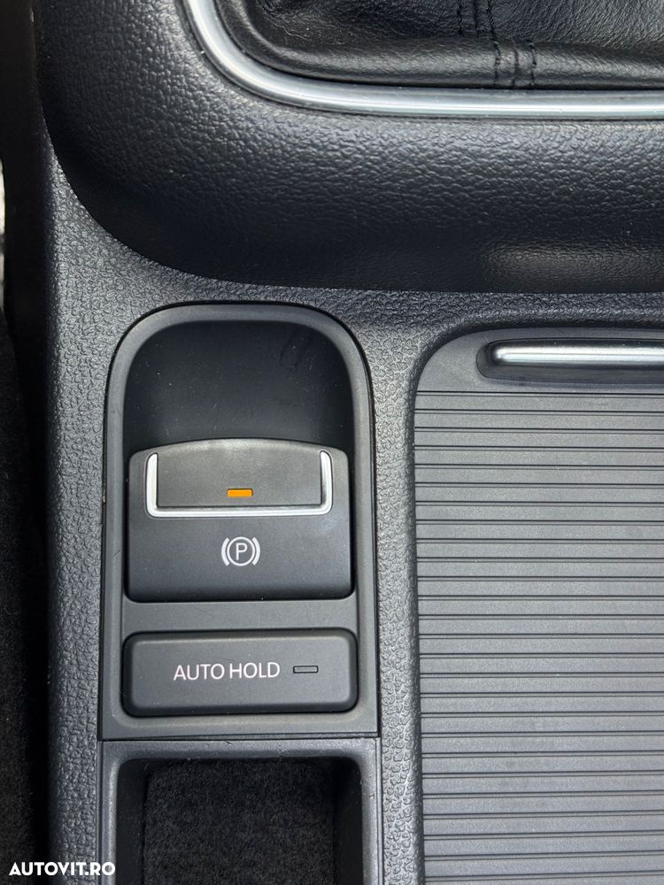 Volkswagen Tiguan - 17