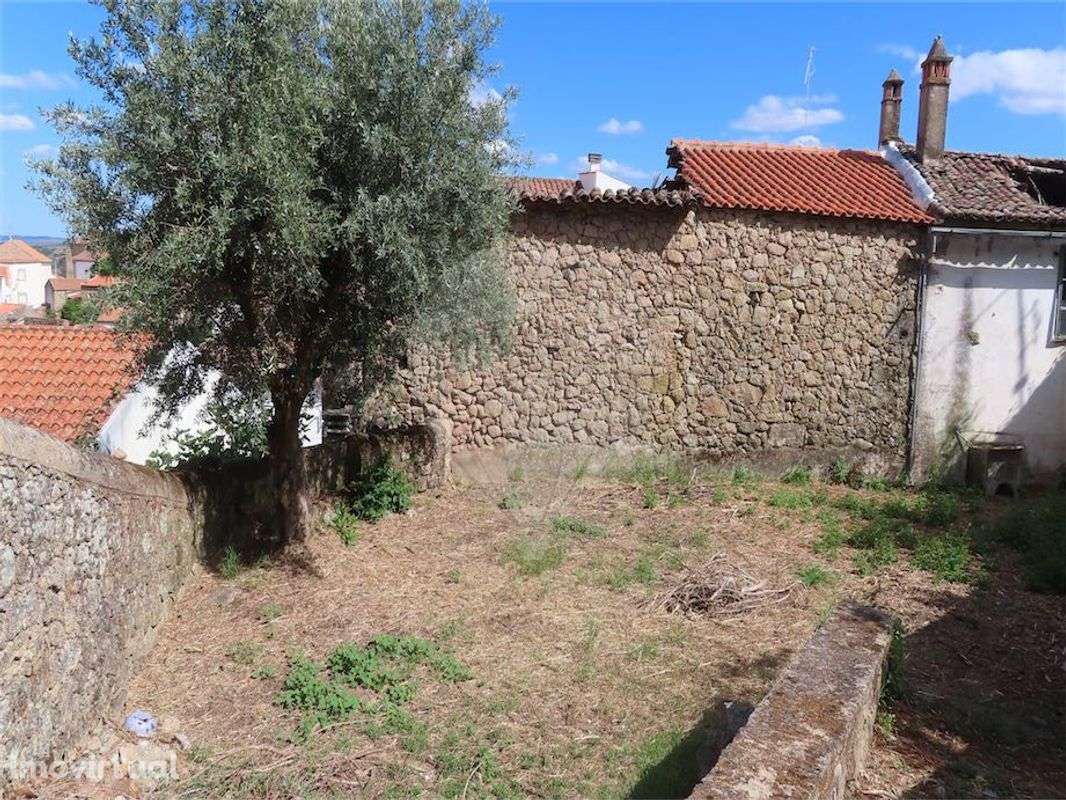 Moradia T2 para venda - Grande imagem: 3/36