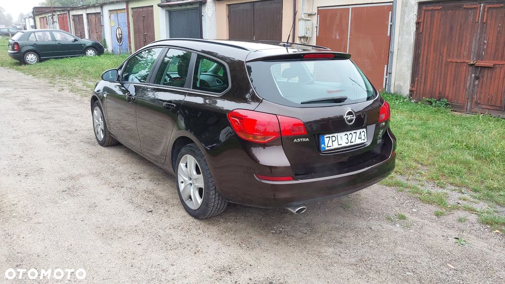 Opel Astra 1.4 T Enjoy - 5