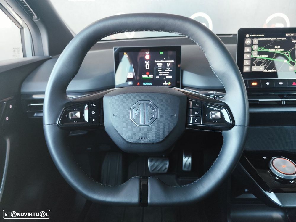 MG MG4 64 kWh XPower Luxury - 16