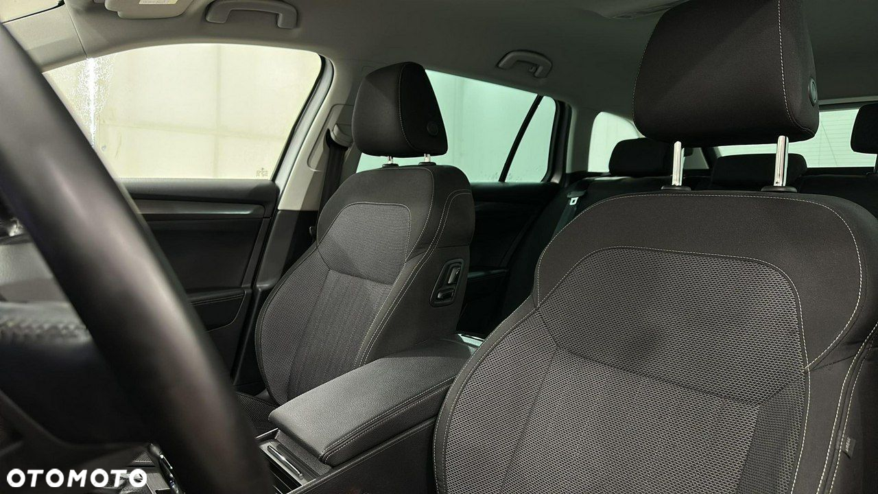 Skoda Superb - 16