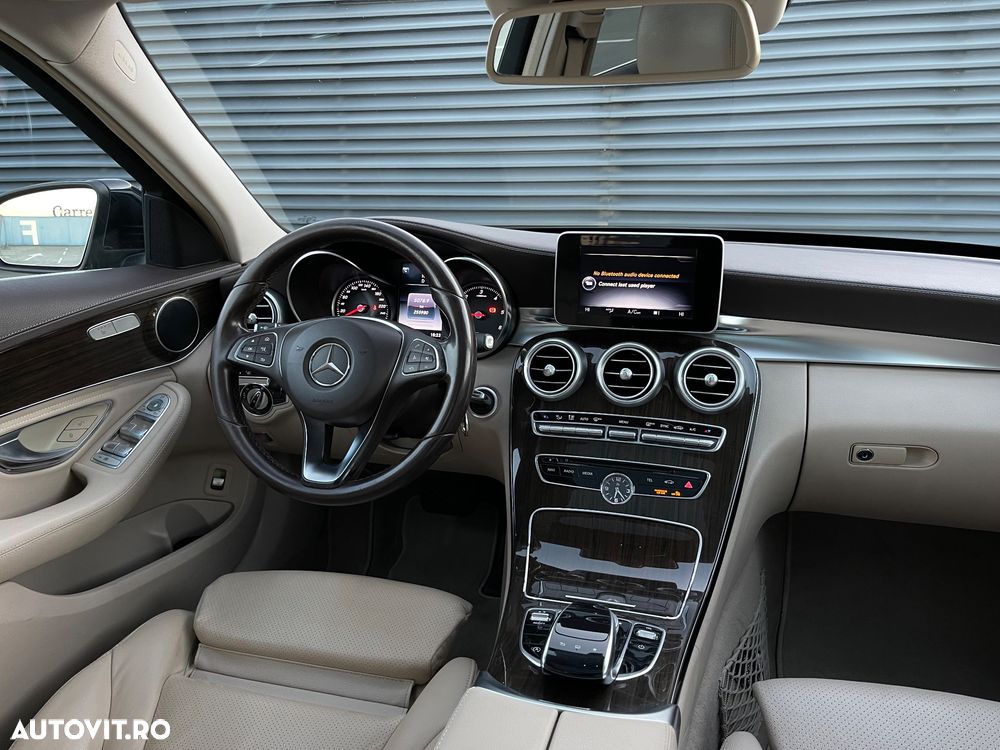 Mercedes-Benz C 250 BlueTec - 13