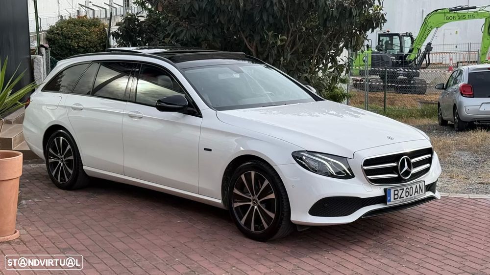 Mercedes-Benz E 300 de Avantgarde 4Matic - 12