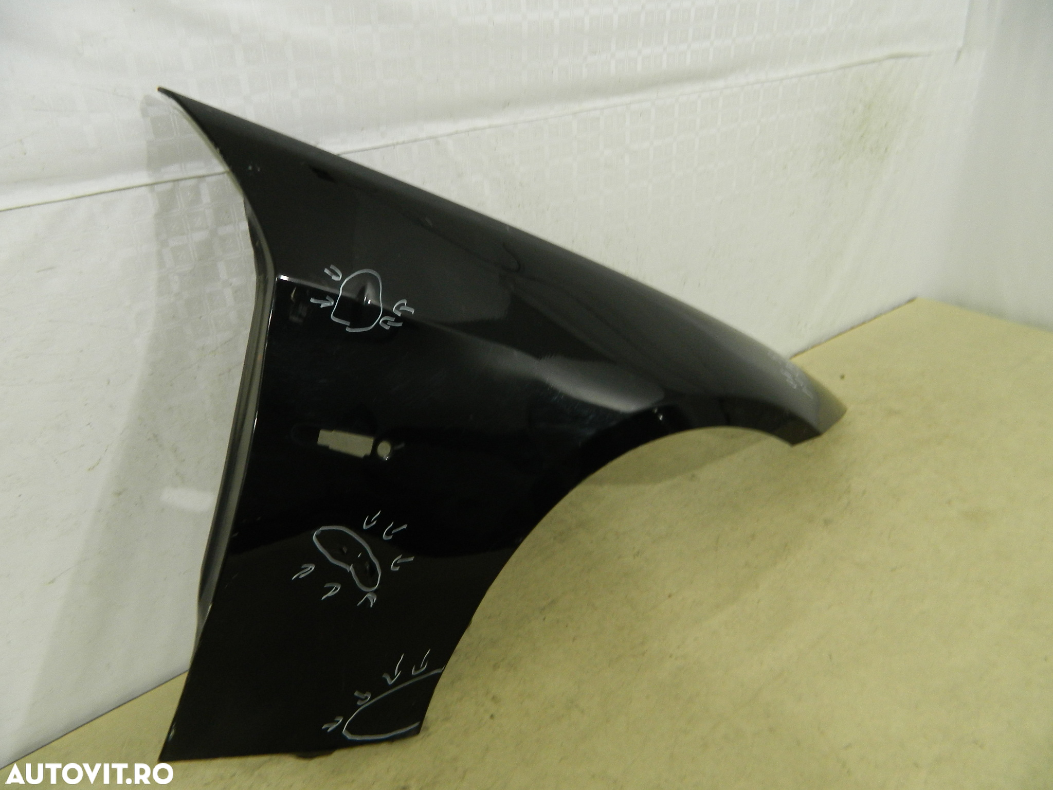 Aripa dreapta fata BMW Seria 3, E90  /  E91, 05-12 - 12
