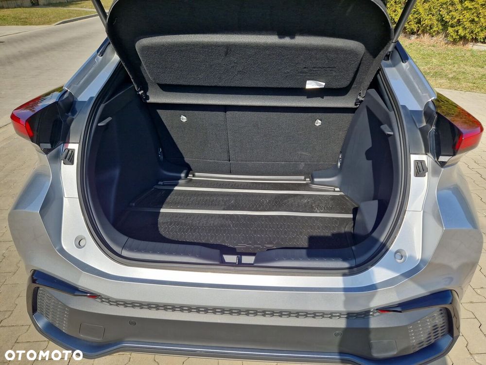 Toyota Camry 2.5 Hybrid Executive CVT - 22
