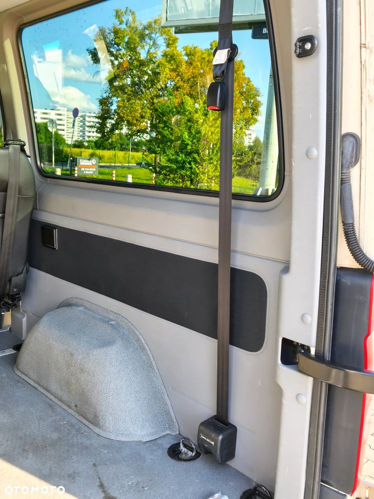 Volkswagen Crafter - 10