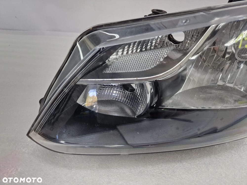 VW CADDY 2K5 10- LEWA LAMPA PRZEDNIA PRZÓD ŁADNA , NR AUKCJI LA150 - 3