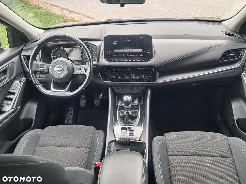 Nissan Qashqai 1.3 DIG-T AKARI - 15