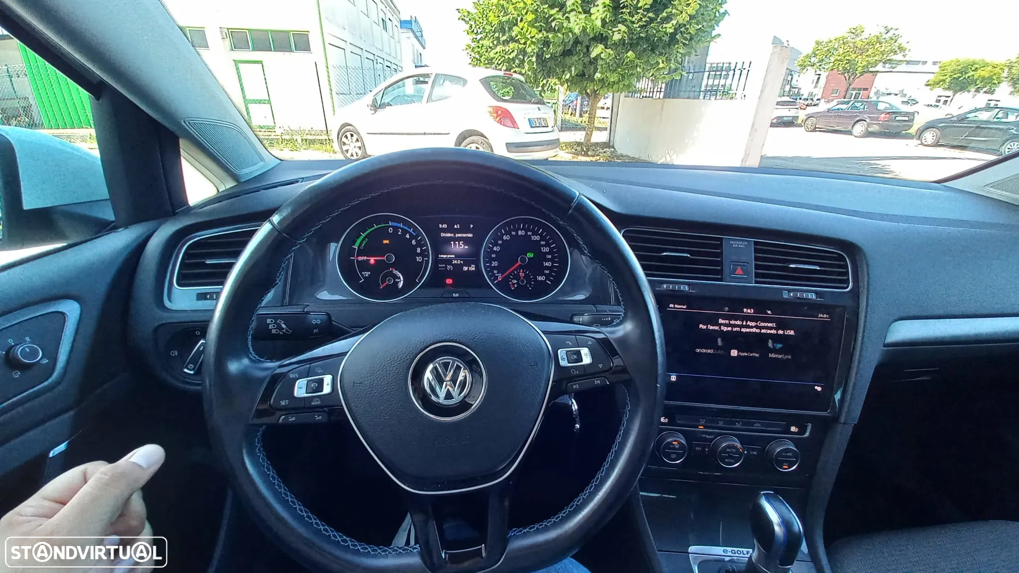 VW e-Golf AC/DC - 11