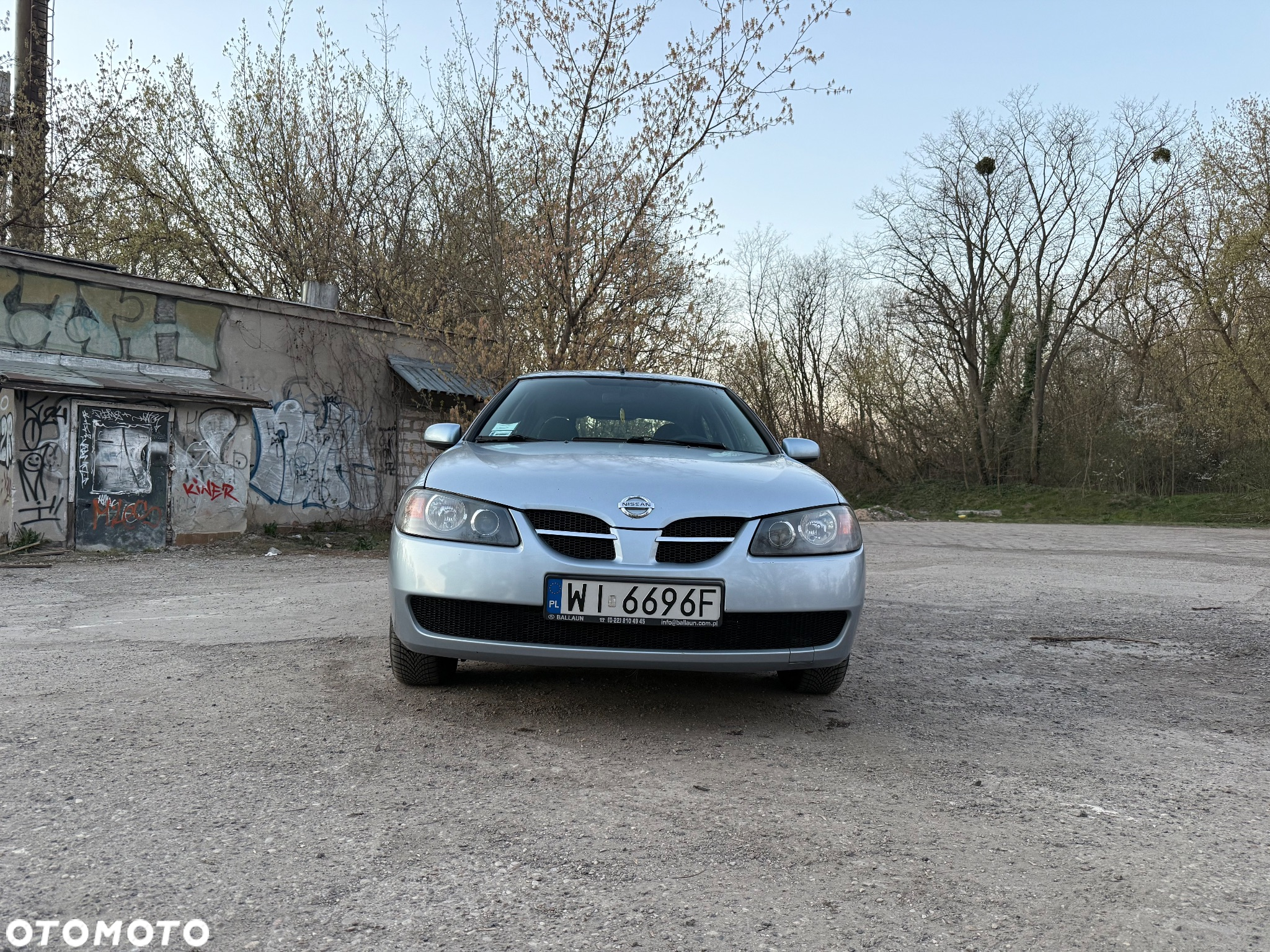 Nissan Almera - 8
