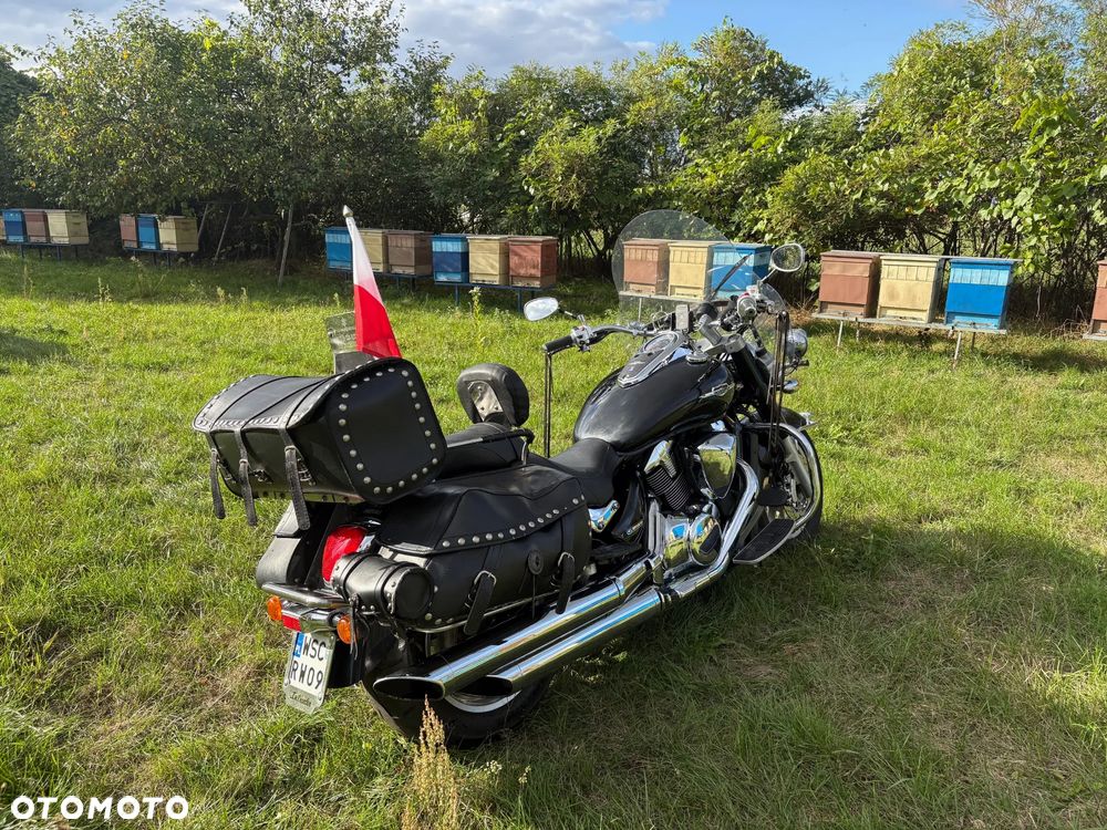 Suzuki Intruder - 14