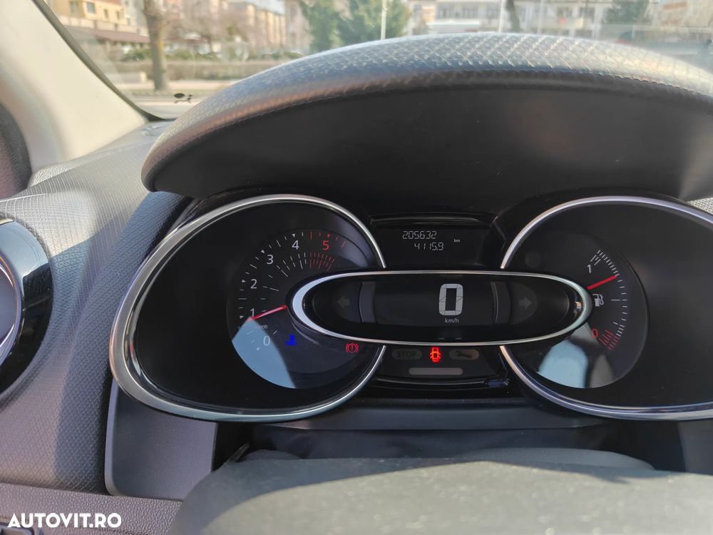 Renault Clio Energy dCi 90 Start & Stop Intens - 12