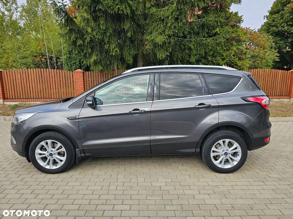 Ford Kuga 2.0 TDCi FWD Titanium Plus - 26