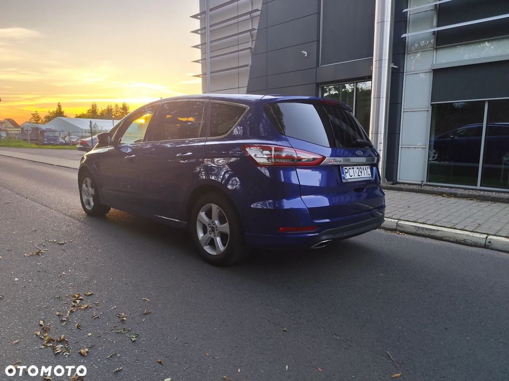 Ford S-Max - 6