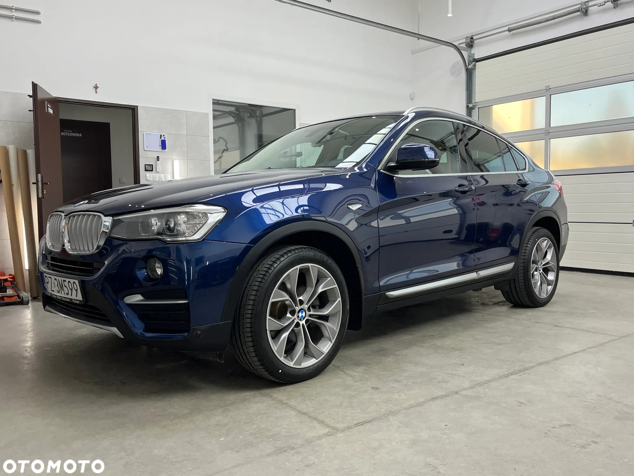 BMW X4 xDrive28i xLine - 28