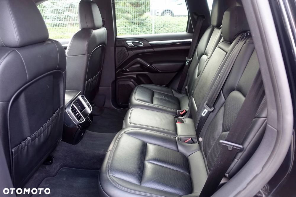 Porsche Cayenne Tiptronic S - 15