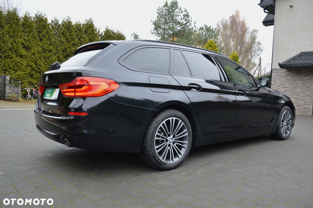 BMW Seria 5 520d xDrive Sport Line sport - 6