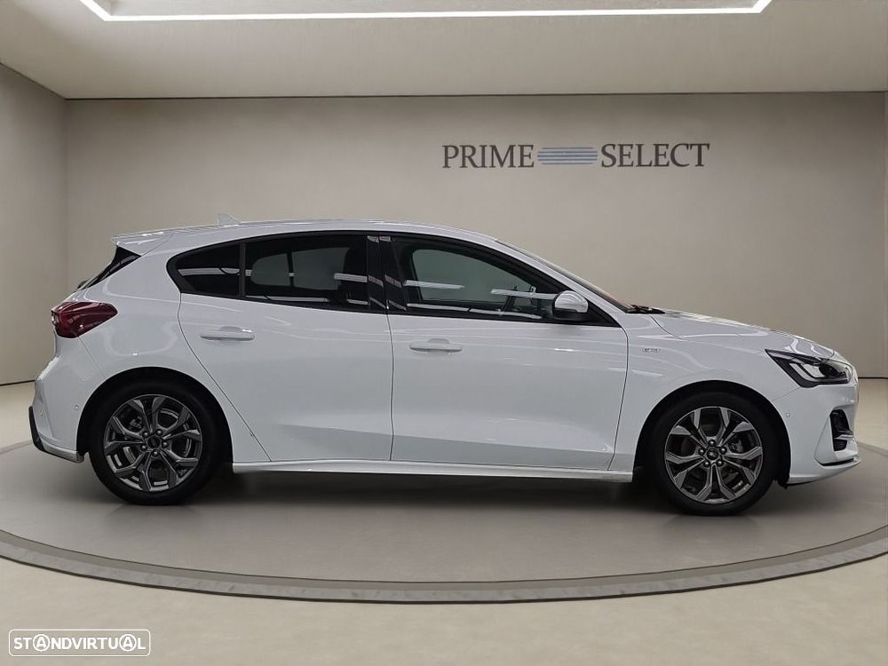 Ford Focus 1.0 EcoBoost MHEV ST-Line - 6