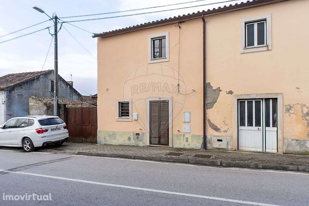 Moradia T2 para venda - Grande imagem: 2/12