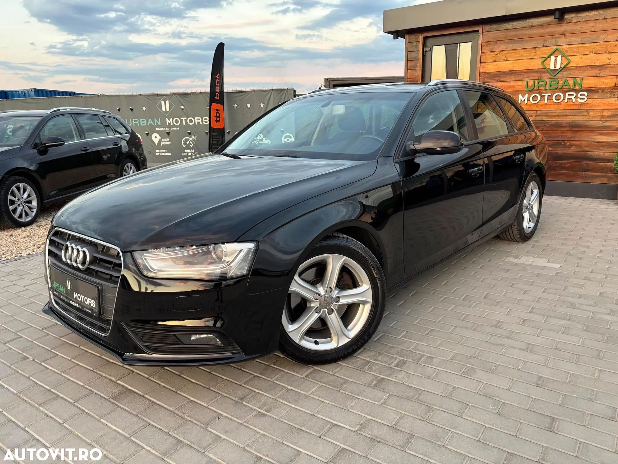 Audi A4 Avant 2.0 TDI DPF Ambition - 1