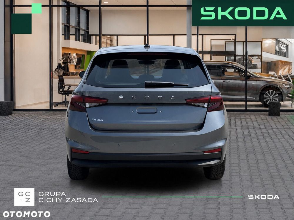 Skoda Fabia 1.0 TSI Drive DSG - 4