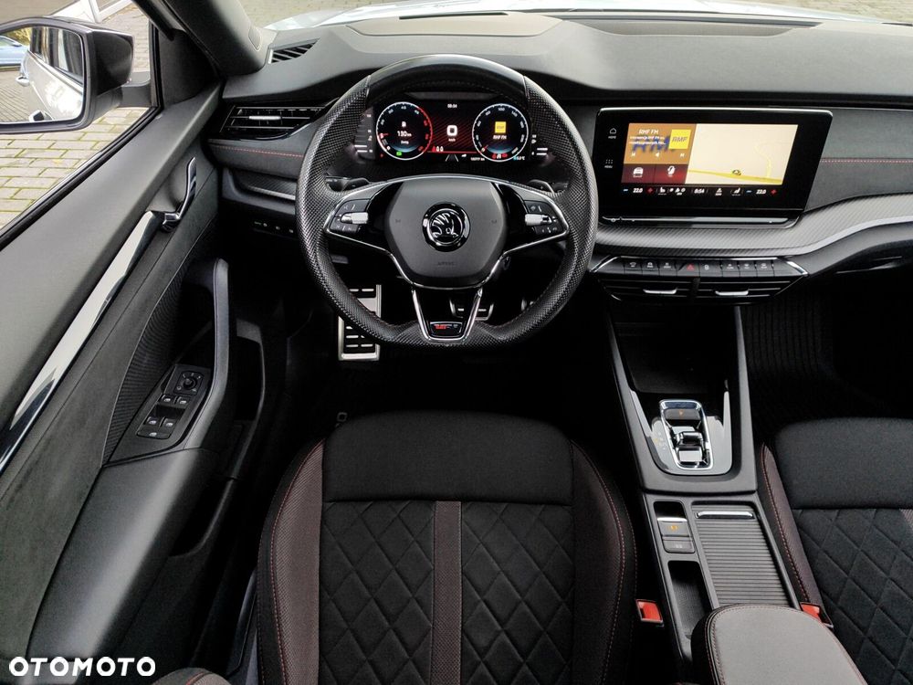 Skoda Octavia 2.0 TDI RS DSG - 17