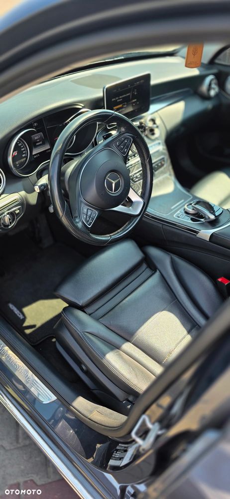 Mercedes-Benz Klasa C 300 7G-TRONIC - 15