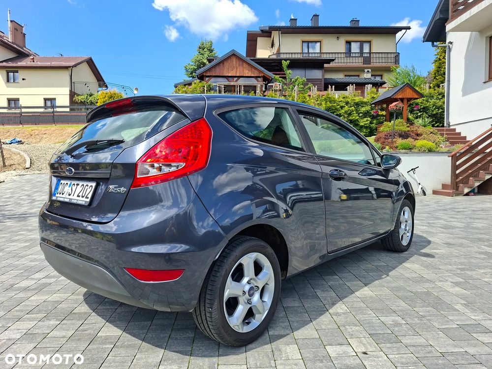 Ford Fiesta 1.4 Champions Edition - 3