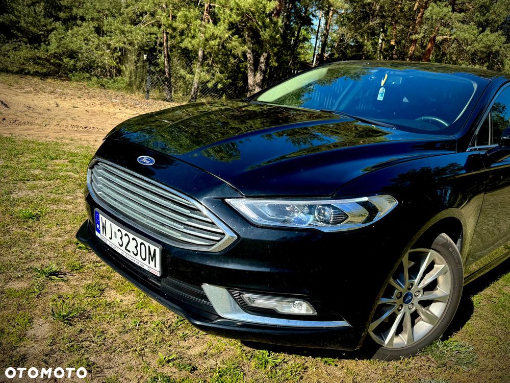 Ford Fusion - 2