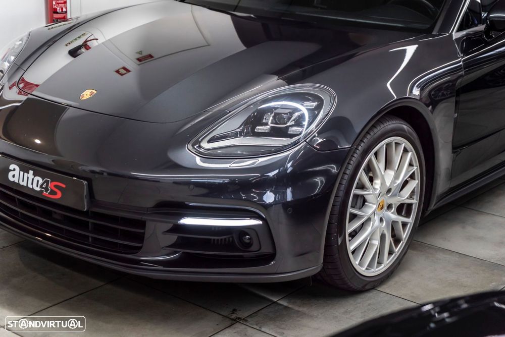 Porsche Panamera 4 S - 5