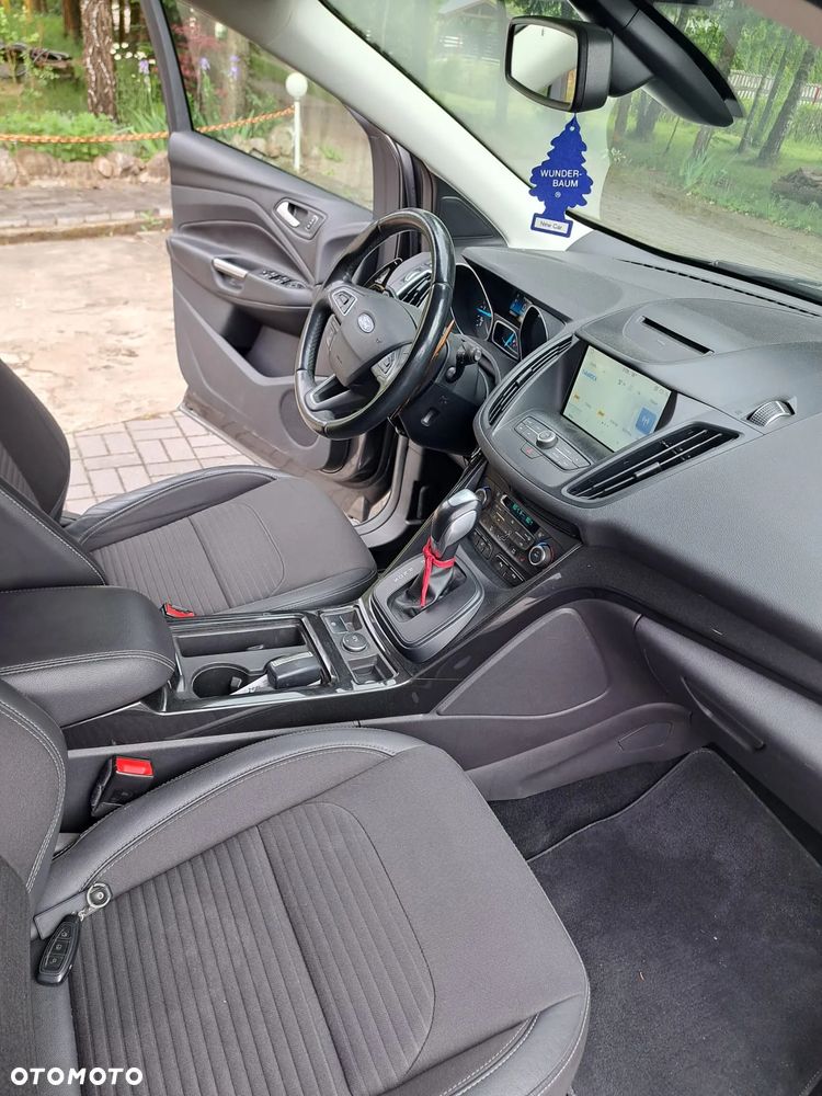 Ford Kuga 2.0 TDCi AWD Titanium - 9