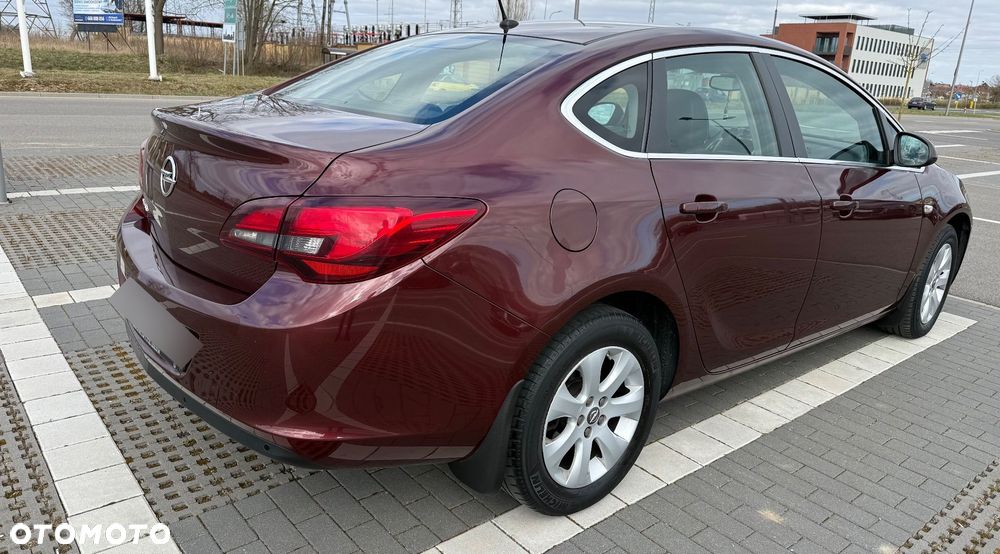 Opel Astra 1.4 T Energy EU6 - 5