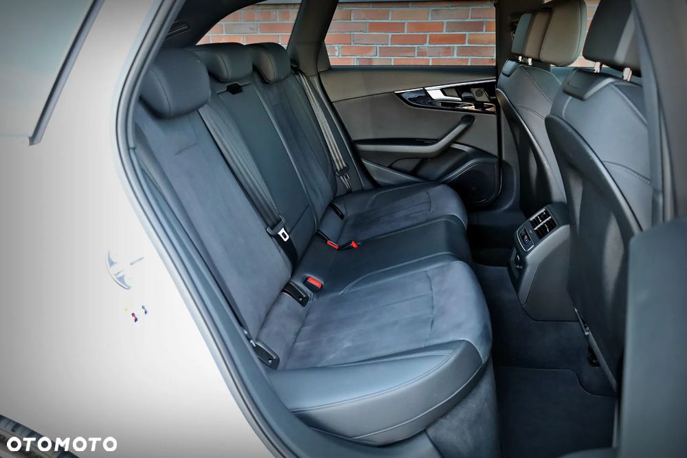 Audi A4 Avant 35 TFSI mHEV S Line S tronic - 21
