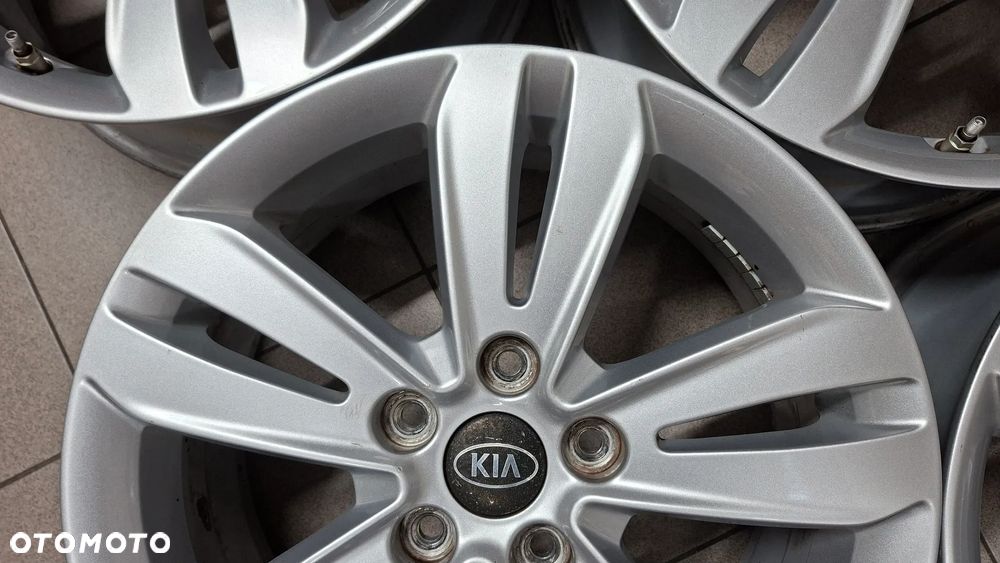 Felgi Aluminiowe 17 Kia Sportage IV 5x114.3 ET 48.5 - 4