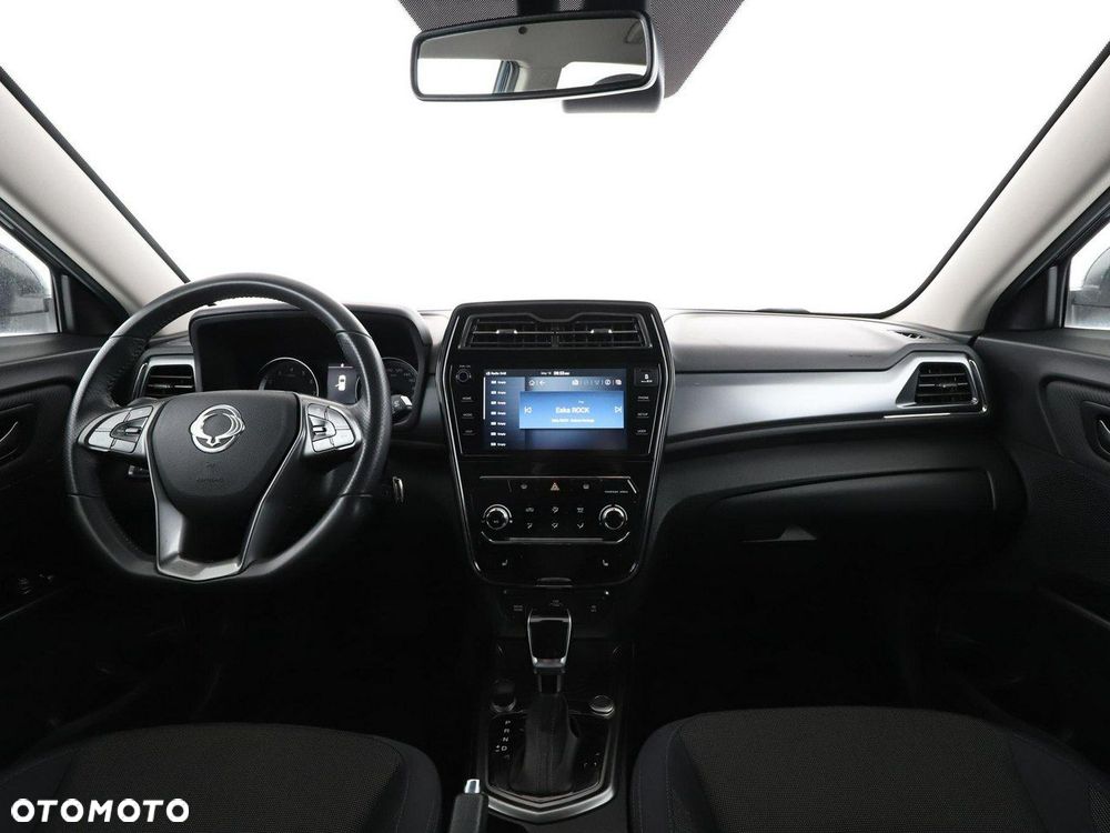 SsangYong/KGM Tivoli 1.5 T-GDi 2WD Automatik Black - 16
