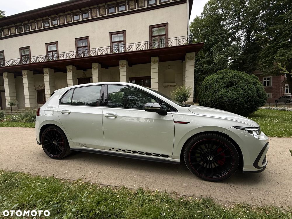 Volkswagen Golf GTI 2.0 TSI OPF Performance - 5