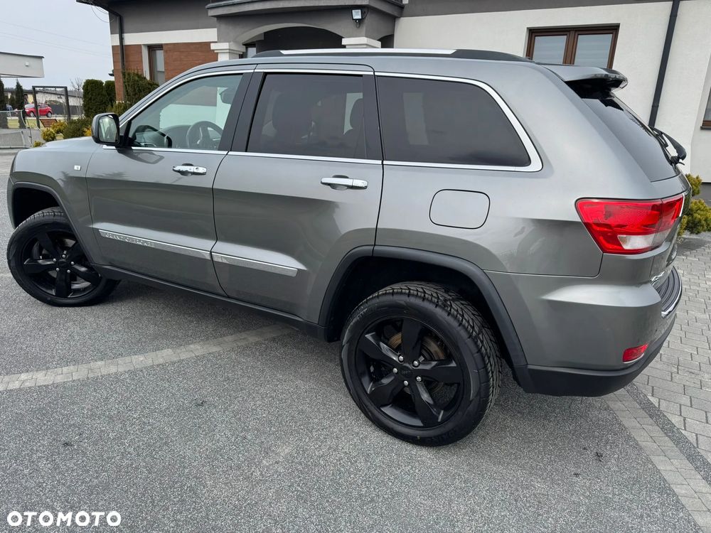 Jeep Grand Cherokee ver-3-0-crd-overland - 4