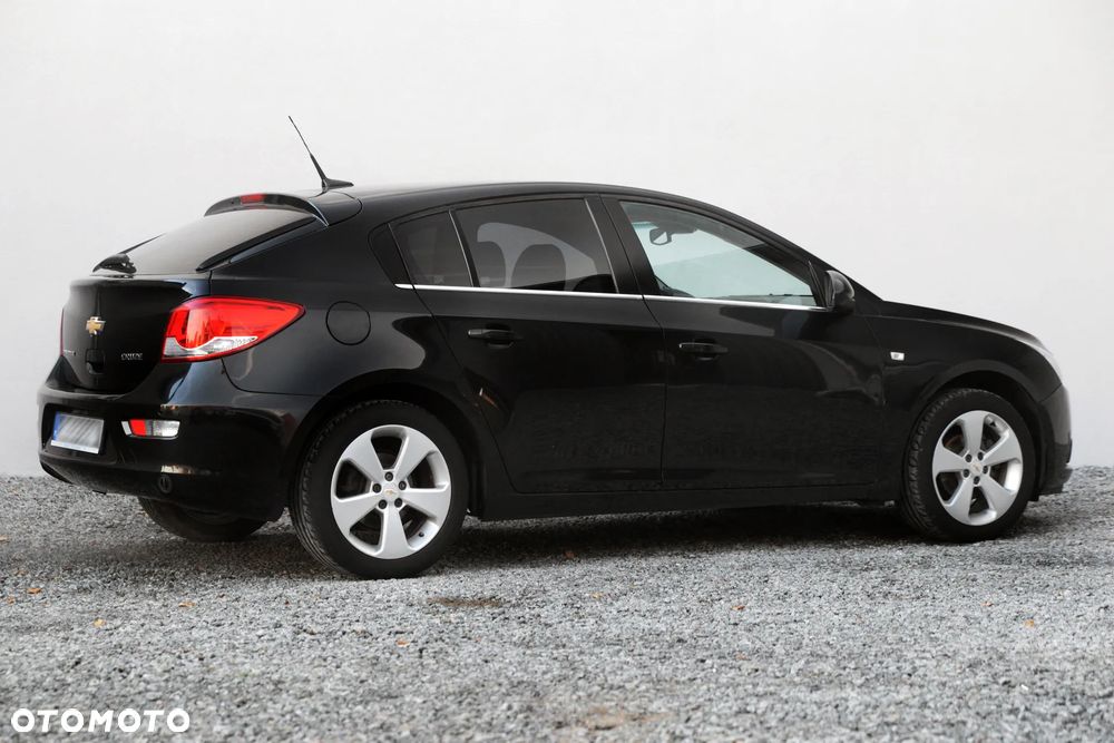 Chevrolet Cruze 1.8 LT - 3