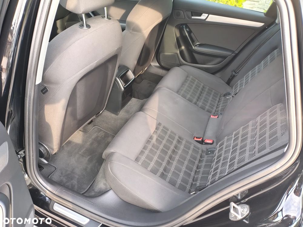 Audi A4 Avant 2.0 TDI Multitronic - 10