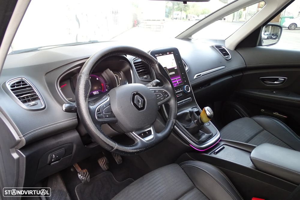 Renault Grand Scénic 1.5 dCi Intens Hybrid Assist SS - 12