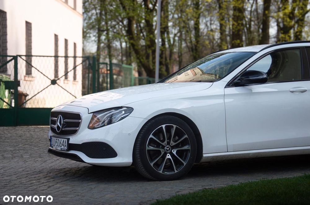 Mercedes-Benz Klasa E - 14