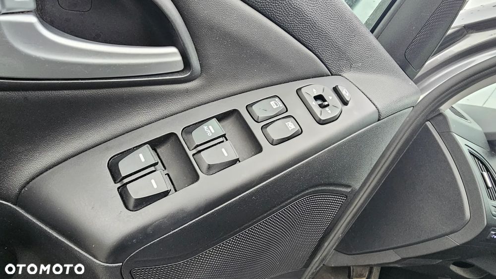 Hyundai ix35 2.0 GDI Premium 4WD - 15