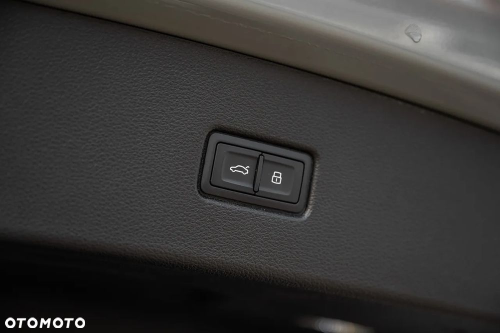 Audi Q5 45 TFSI quattro S tronic S line - 33