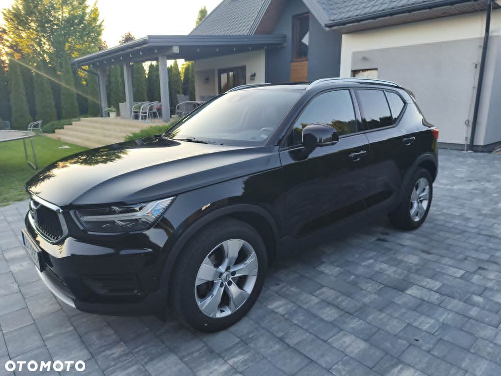 Volvo XC 40 D4 AWD Geartronic Momentum Pro - 2