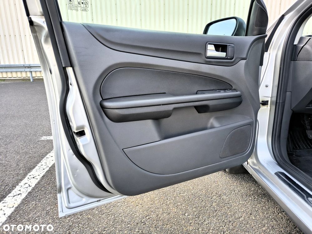 Ford Focus 1.8 TDCi Trend - 22