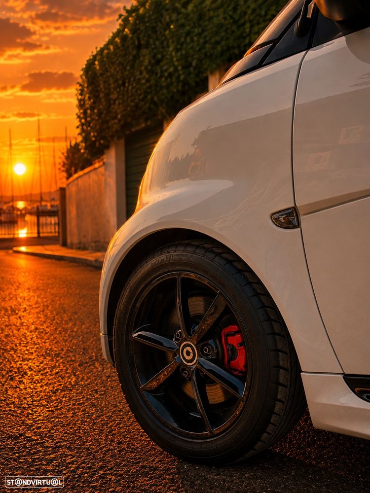 Smart ForTwo Coupé softouch black&white limited micro hybrid drive - 5